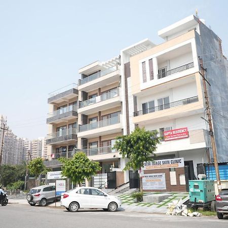 Gupta Residency Near Ajnara Heritage Noida Extérieur photo